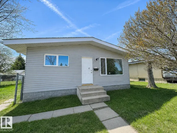 House for sale: 11519 137 AV NW, Edmonton