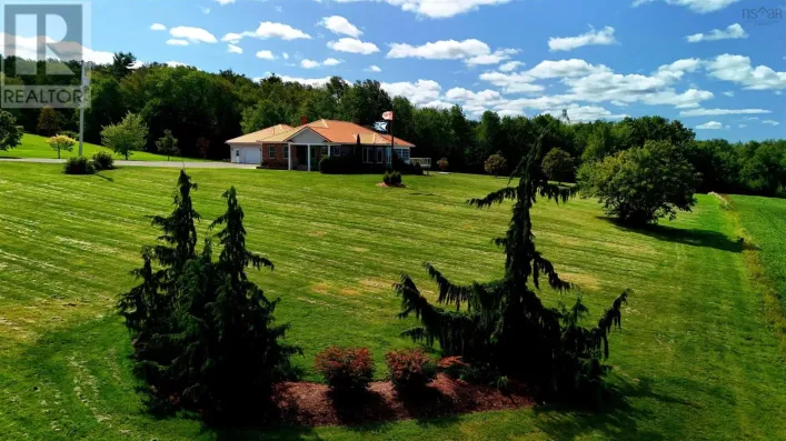 1153 Lockhart Mountain Road, Coldbrook