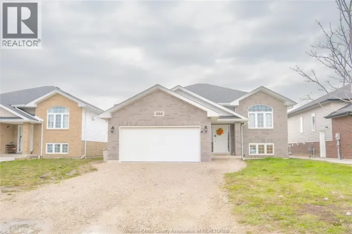 1155 ASPEN RIDGE CRESCENT, Lakeshore