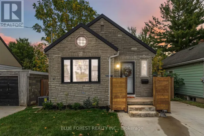 1155 TRAFALGAR STREET, London East