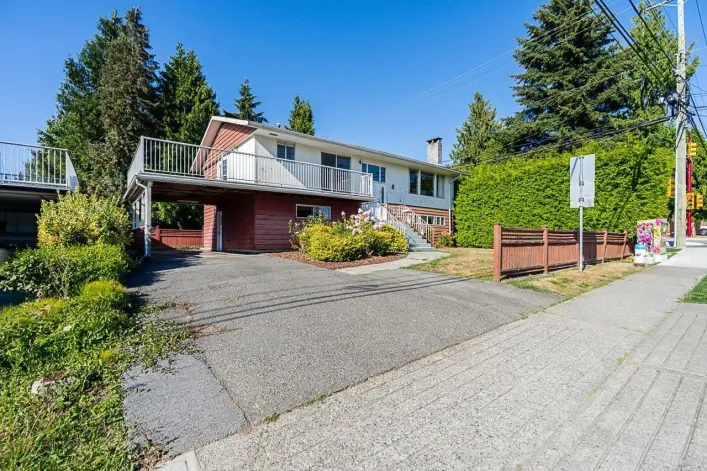 11595 75A AVENUE, Delta