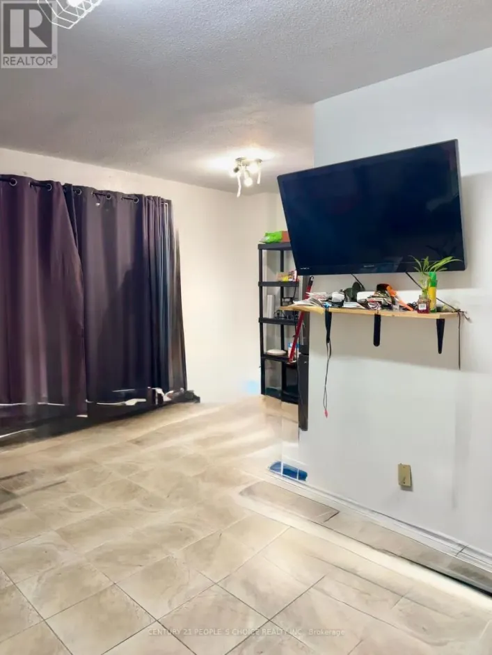 116 - 10 EDDYSTONE AVENUE, Toronto