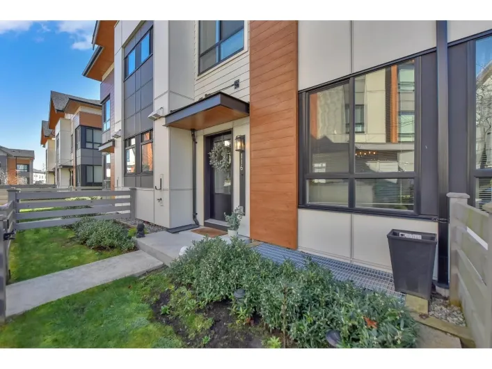 116 15111 EDMUND DRIVE, Surrey