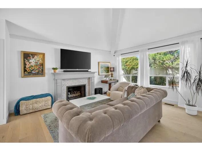 116 15121 19 AVENUE, Surrey