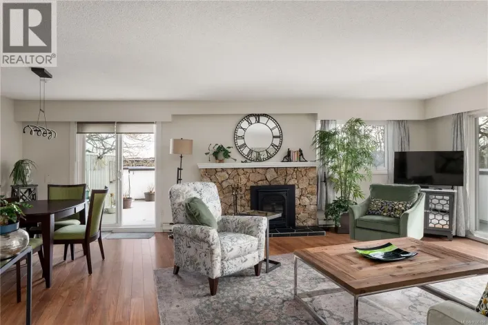 116 3962 Cedar Hill Rd, Saanich