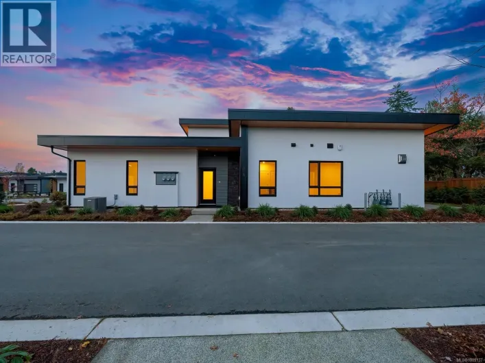 116 463 Hirst Ave, Parksville