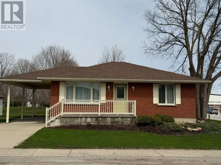 116 DUKE STREET, Huron East