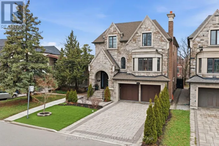 116 FRONTENAC AVENUE, Toronto