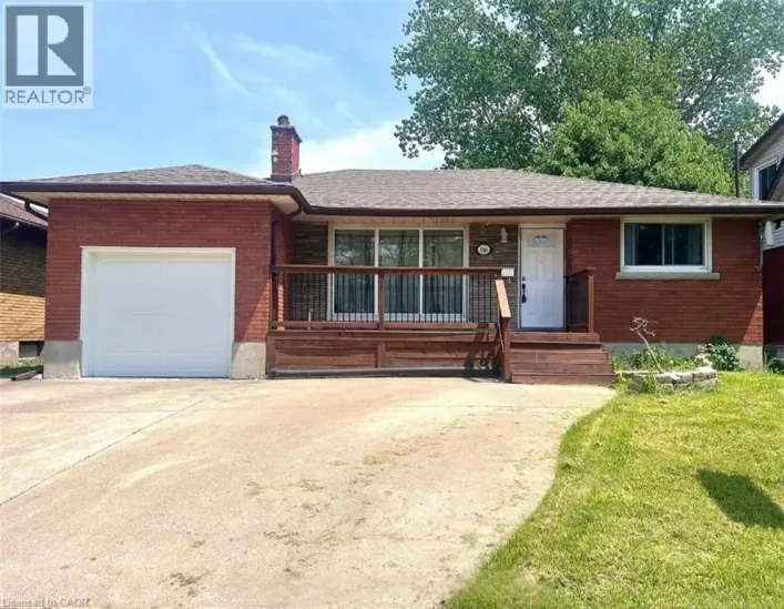 116 GOLDEN Boulevard E, Welland