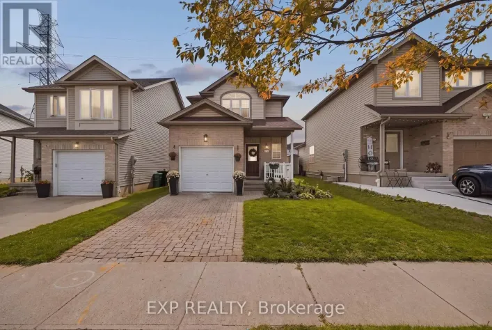 116 HENHOEFFER CRESCENT, Kitchener