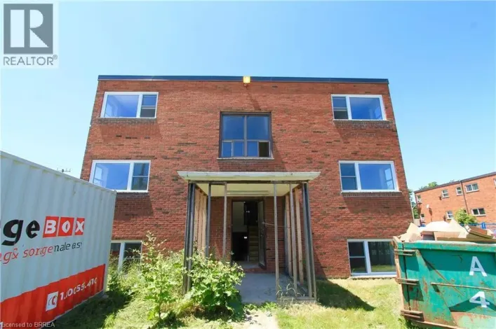 116 KING EDWARD Avenue Unit# 9, London