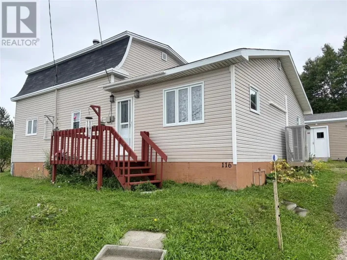 116 North Shore Highway, Meadows
