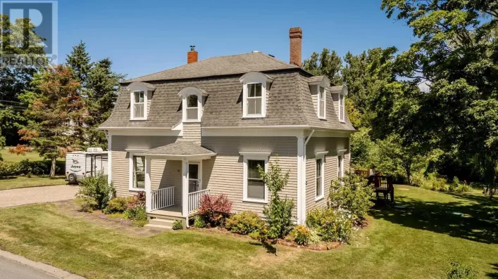 116 Paradise Lane, Paradise