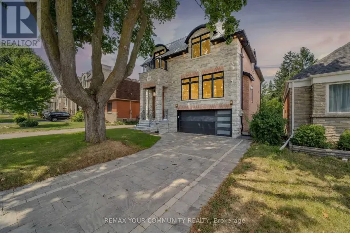 116 PARK HOME AVENUE, Toronto