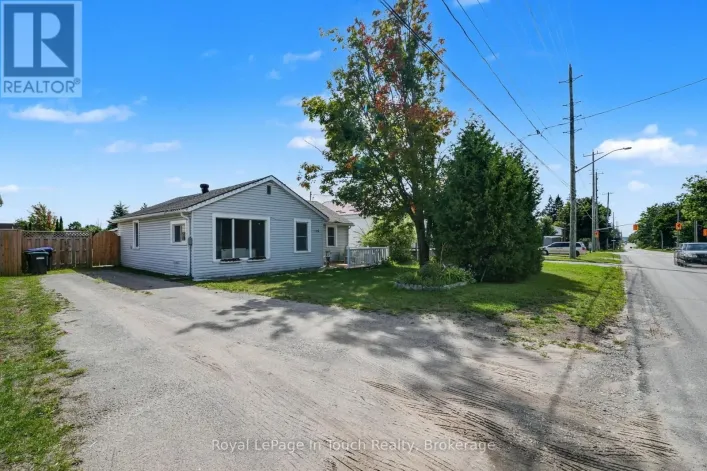 116 ROBERT STREET E, Penetanguishene