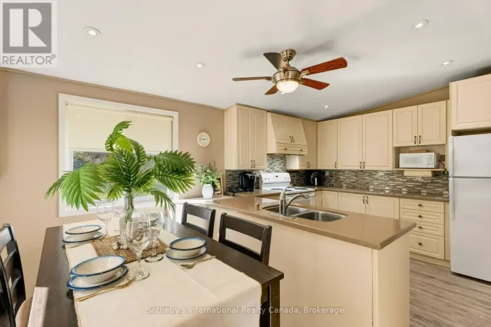 1161 NORTH KAHSHE LAKE ROAD, Gravenhurst