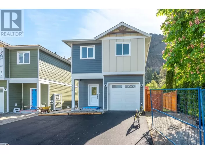 11612 Victoria Road S Unit# 101, Summerland