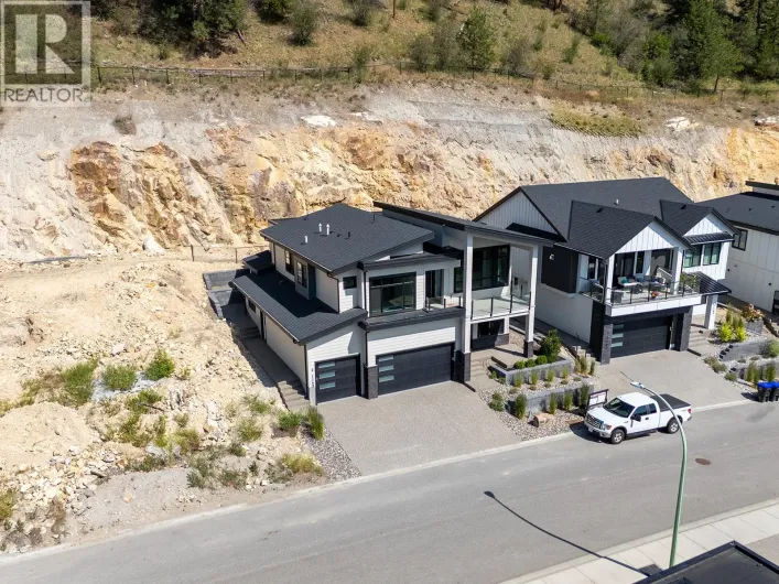 1165 Lone Pine Drive, Kelowna