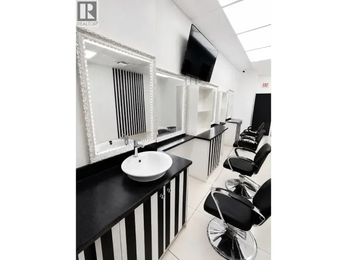 11651 CONFIDENTIAL, Vancouver