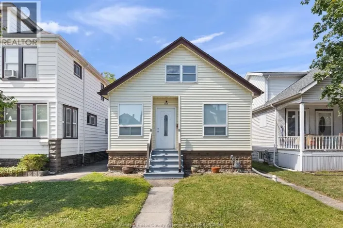 1167 PIERRE AVENUE, Windsor