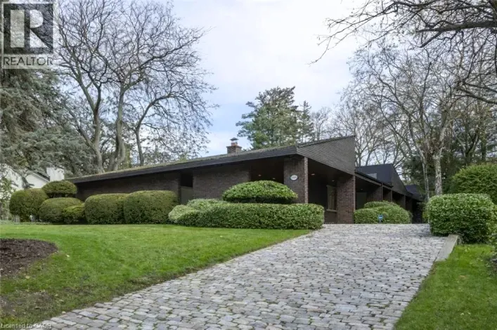 1168 CAREY Road, Oakville