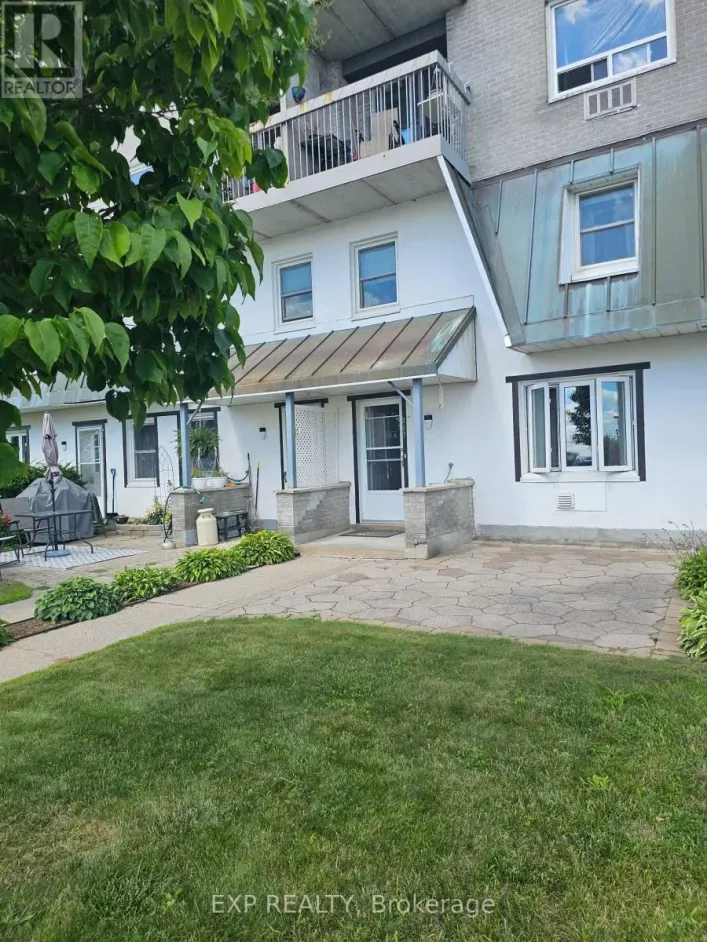117 - 235 WATER STREET, Prescott