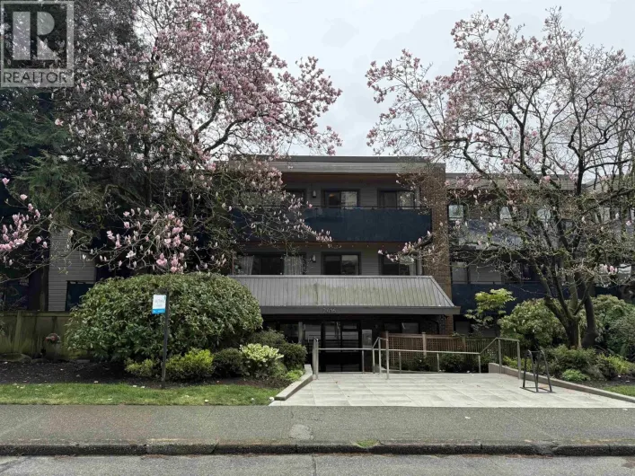 117 2416 W 3RD AVENUE, Vancouver