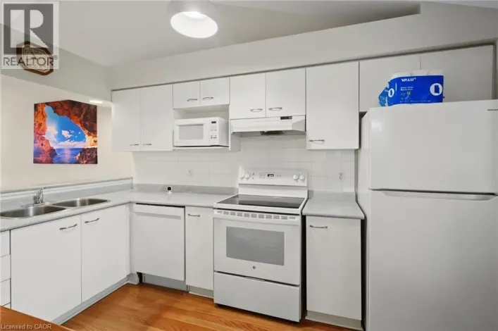 117 E BRISTOL Road E Unit# 64, Mississauga