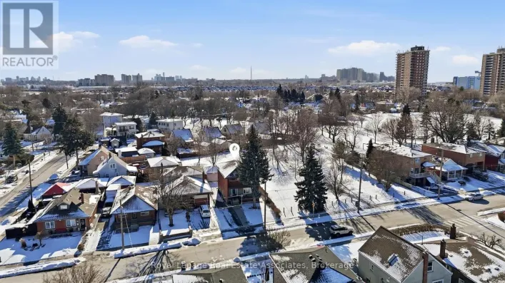 117 HARDING AVENUE, Toronto