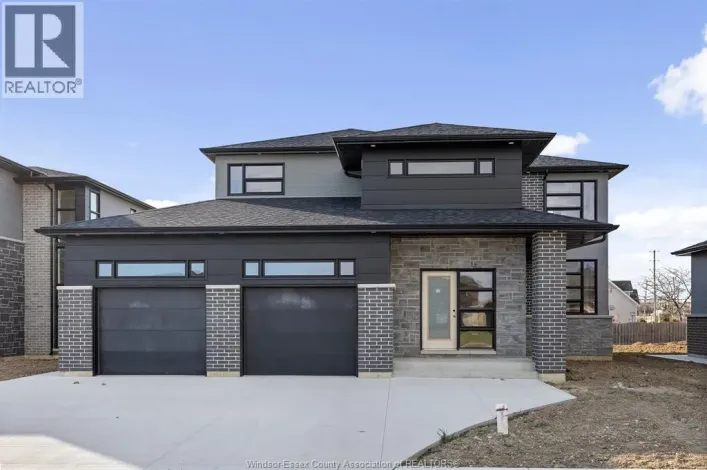 117 HAZEL CRESCENT, Kingsville