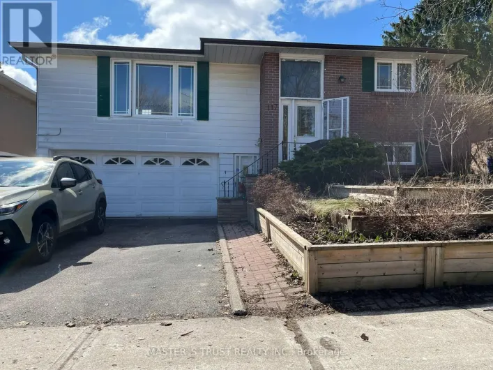 117 LYNNBROOK DRIVE, Toronto