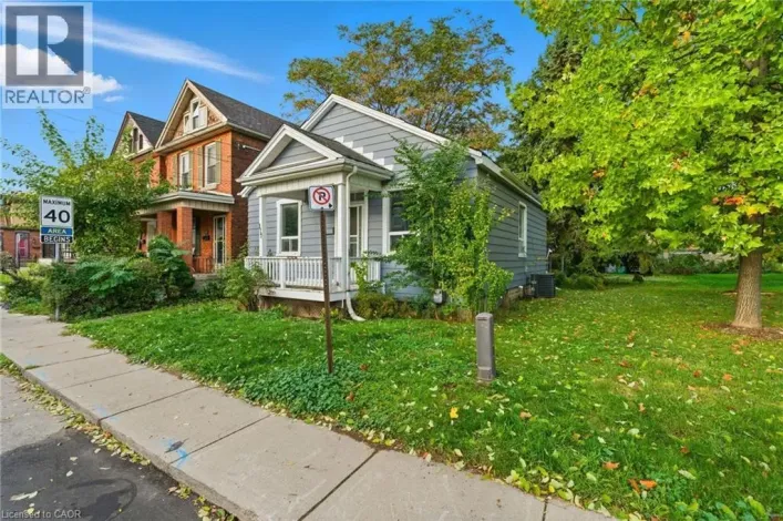 117 RAY Street N, Hamilton