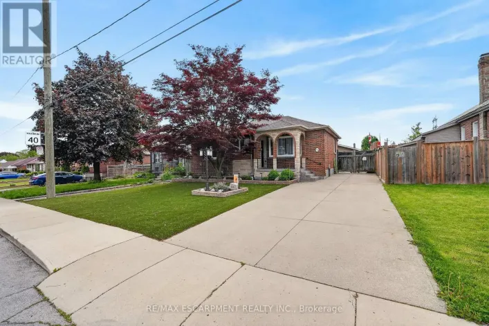 117 STEWARTDALE AVENUE, Hamilton