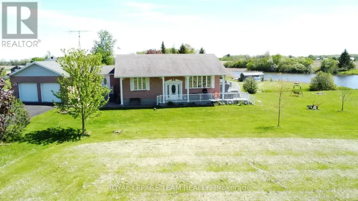 11708 BREEZEWOOD AVENUE S, South Dundas