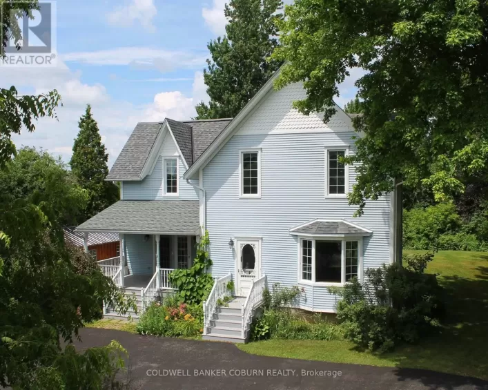 11719 LAKESHORE DRIVE, South Dundas