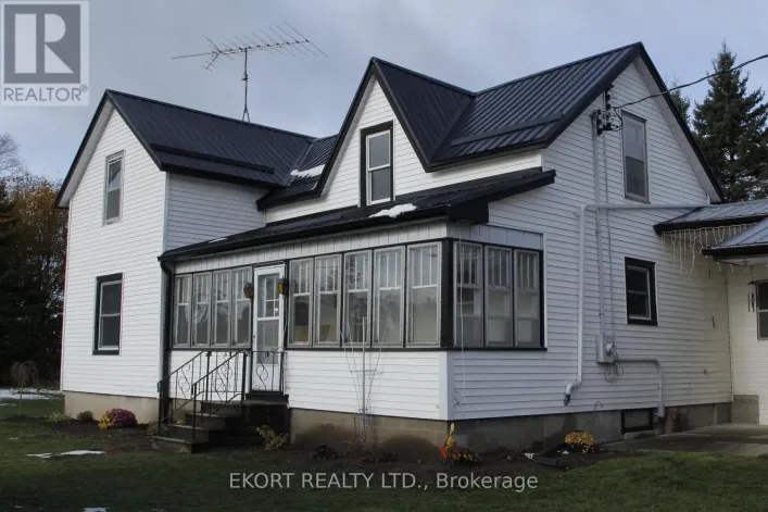 1172 SALEM ROAD, Prince Edward County