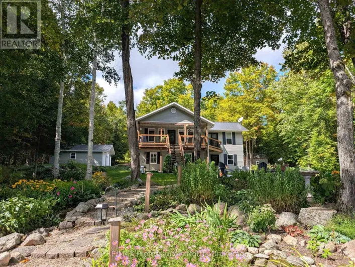 1173 SPRING LAKE ROAD, Parry Sound Remote Area