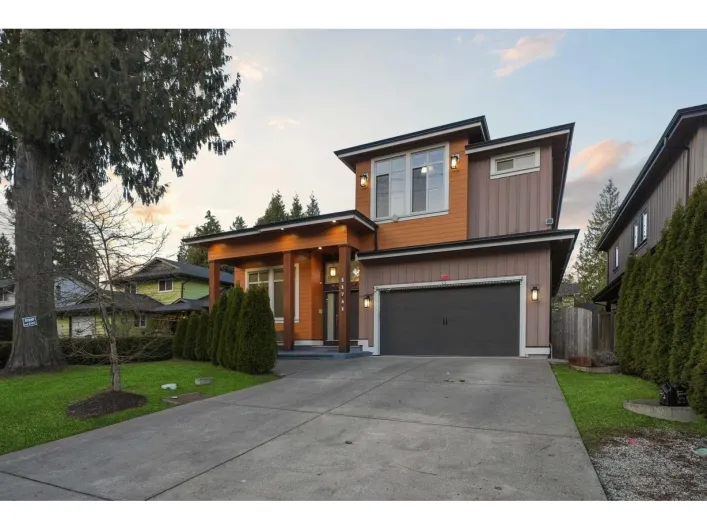 11741 64 AVENUE, Delta