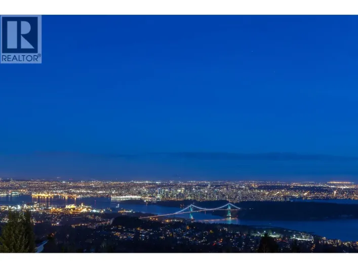 1175 EYREMOUNT DRIVE, West Vancouver