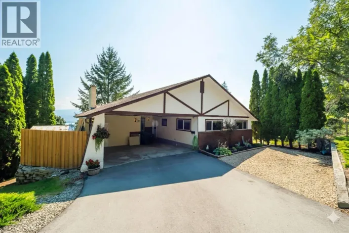 1175 Trevor Drive, West Kelowna
