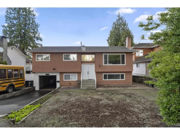 11776 86 AVENUE, Delta