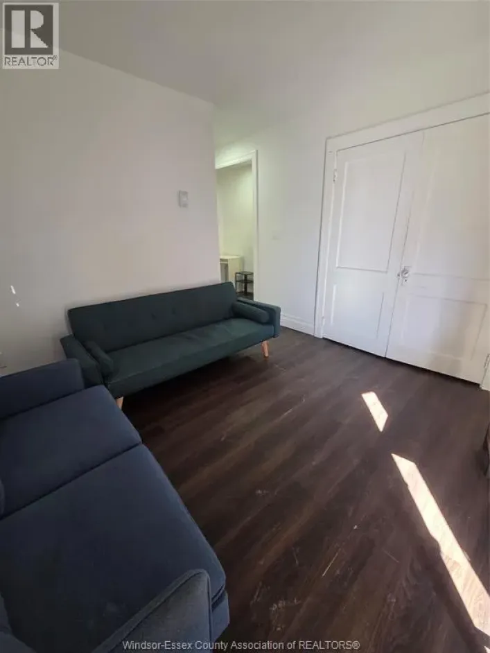 1178 GILES BOULEVARD East Unit# 1, Windsor