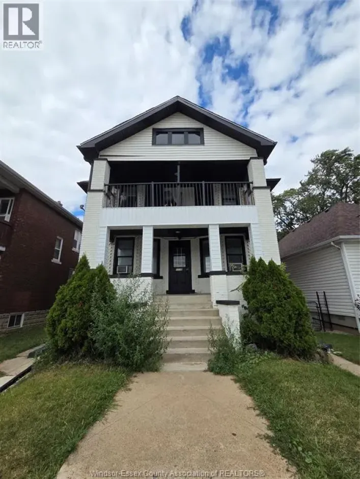 1178 GILES BOULEVARD East Unit# 3, Windsor