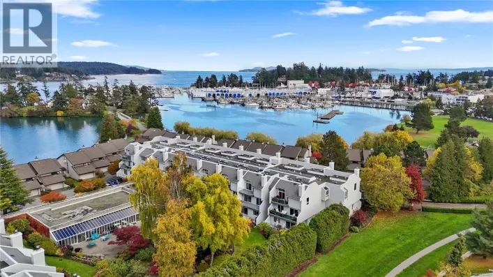 118 10459 Resthaven Dr, Sidney