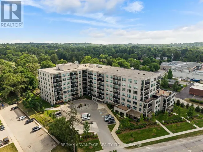 118 - 1200 COMMISSIONERS ROAD W, London South