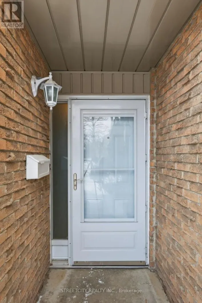 118 - 159 SANDRINGHAM CRESCENT, London South