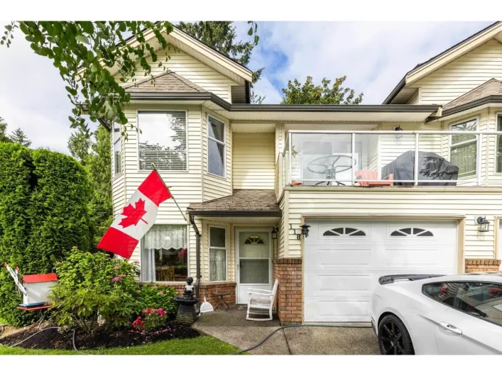 Apartment for sale: 118 6841 138 STREET, Surrey
