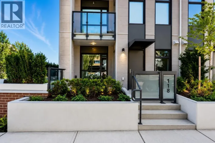 118 82 FIRST STREET, New Westminster