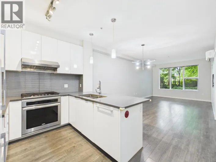 118 9399 ALEXANDRA ROAD, Richmond