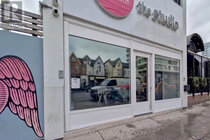 118 AVENUE ROAD, Toronto